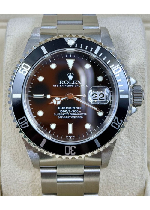 Rolex 勞力士 Submariner DATE 16610