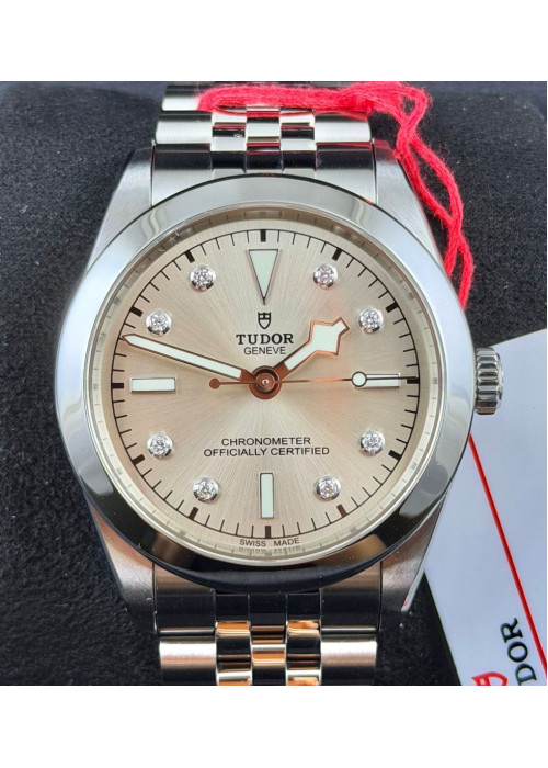 二手  ▶️  TUDOR  帝舵表  BLACK BAY 39 ◀️  M79660 (39mm)