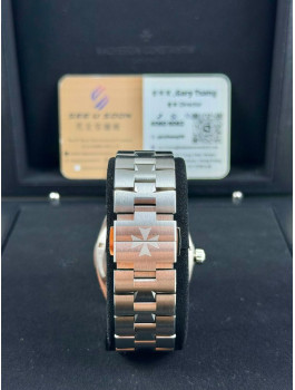 二手 ▶️  VACHERON CONSTANTIN 江詩丹頓   Overseas ◀️  4500V/110A-B483   2023年錶 (41mm)