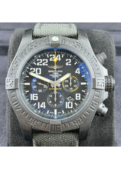 二手 ▶️ BREITLING 百年靈 Avenger Hurricane ◀️ XB1210E41B1W1 2020年錶  (50mm)  