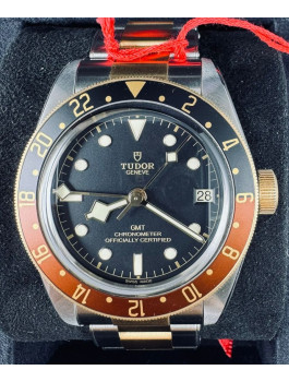 二手 ▶ TUDOR 帝舵 BLACK BAY GMT S&G ◀ M79833MN 2022年錶