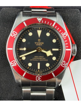 二手  ▶️  TUDOR  帝舵表  BLACK BAY  ◀️    M79230R   2018年錶  (41mm)  